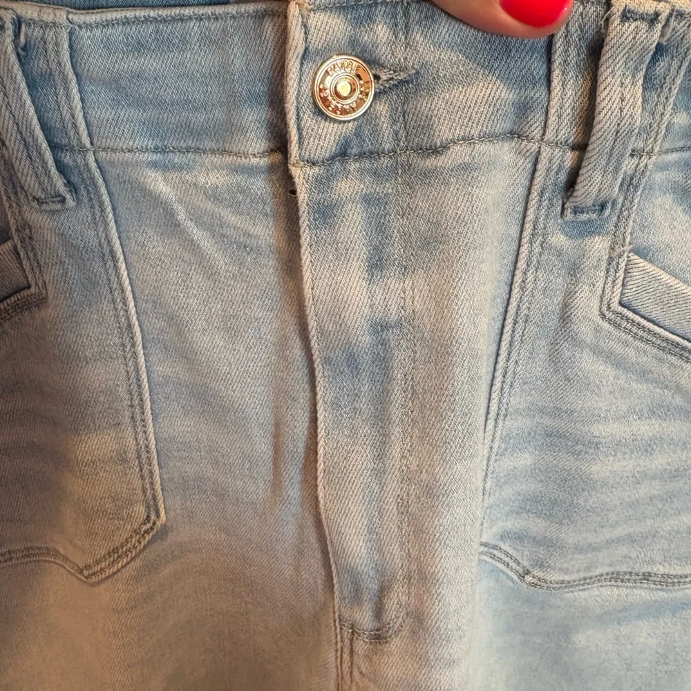 PAIGE Anessa High-Rise Wide Leg Women’s Jeans in Suki Distressed - Size 32P - Picture 10 of 15